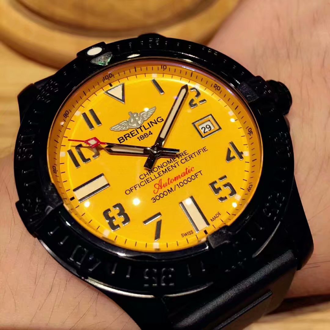 Breitling Watch 750